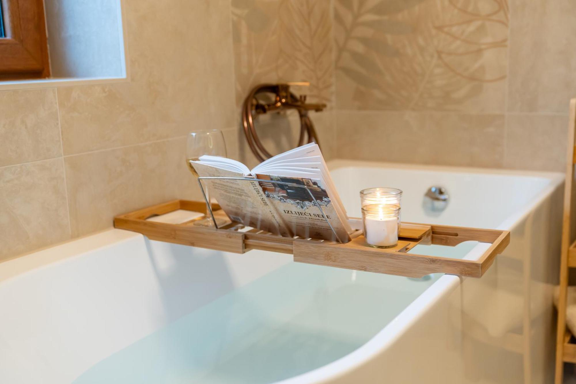 Apartments Paradiso Otocac Ngoại thất bức ảnh